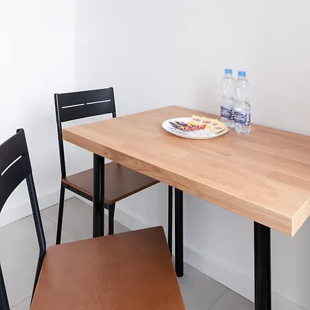 Apartament Górna Pleasant By Bookinghost