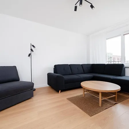 Górna Pleasant By Bookinghost